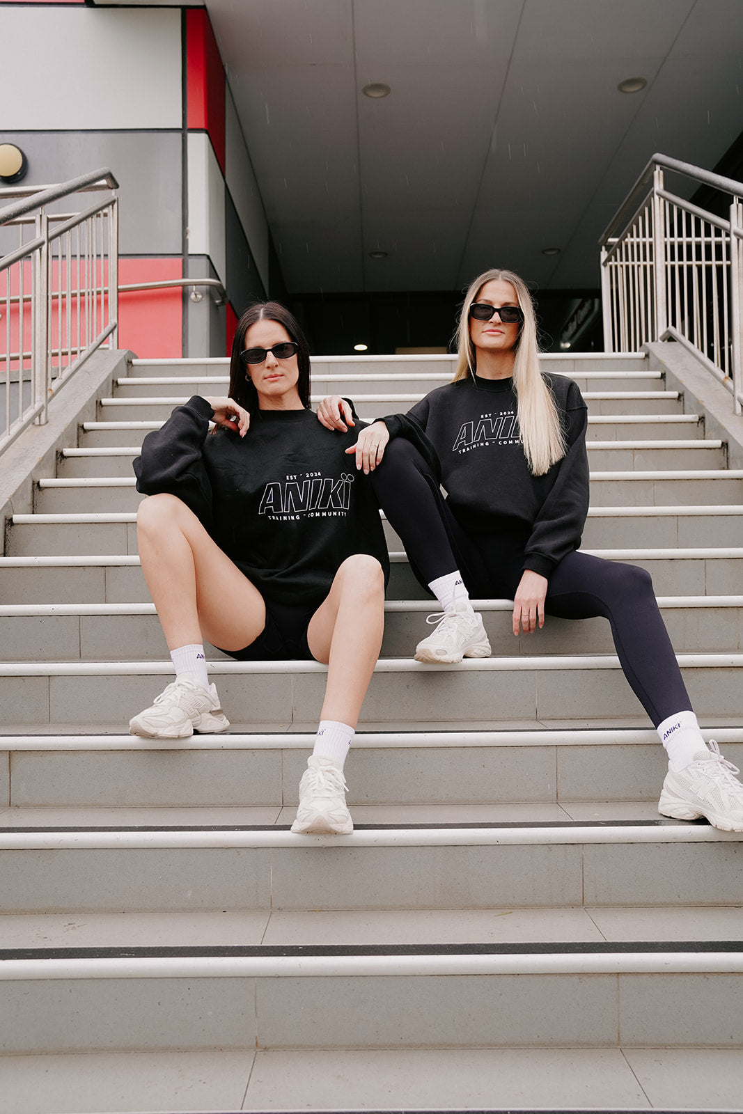 Low Print Crewneck – Black/white